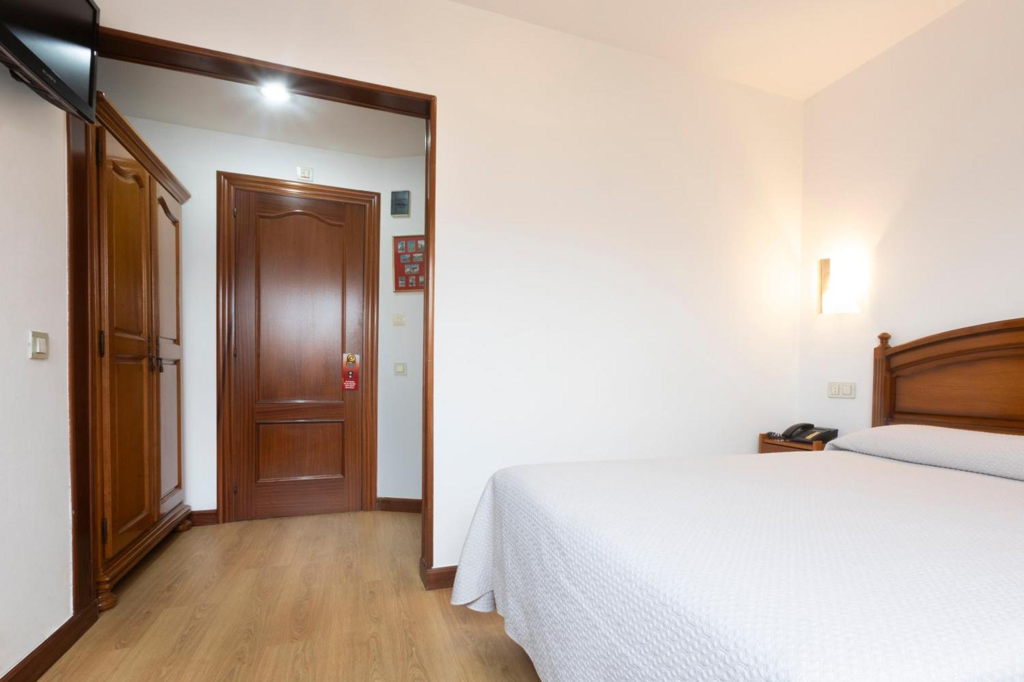 Hotel Cabeza Noreña Екстериор снимка